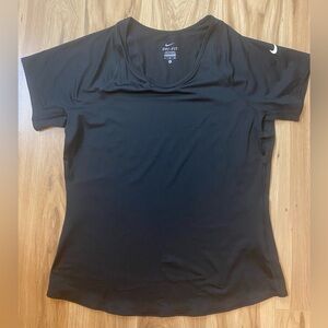 Nike Dri Fit Women’s Black Shirt Size XL